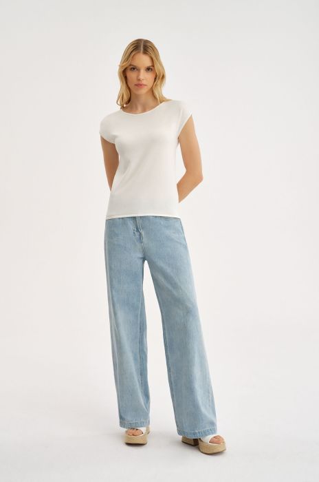 Bluzka z rozcięciem Solar Obraz 4