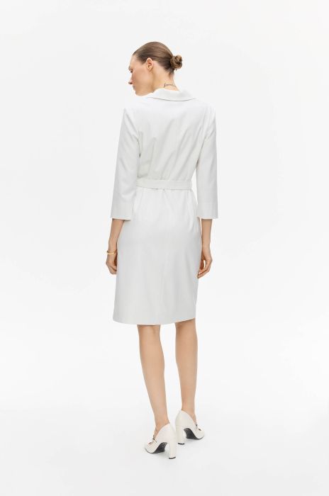 Taliowana sukienka w delikatny prążek Solar Obraz 4