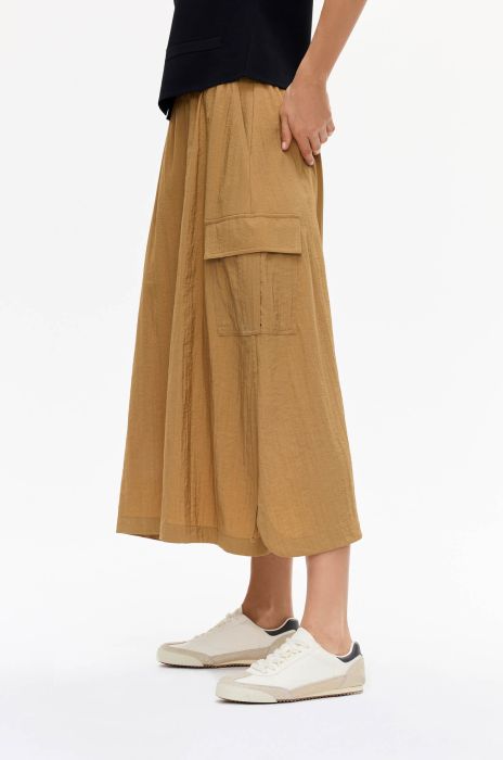 Kamelowa spódnica z kreszowanego materiału Solar Obraz 2