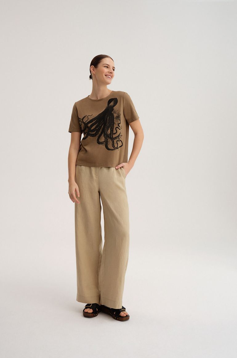 Bluzka z autorskim nadrukiem