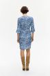 Błękitna sukienka o dopasowanym kroju Solar Obraz 4