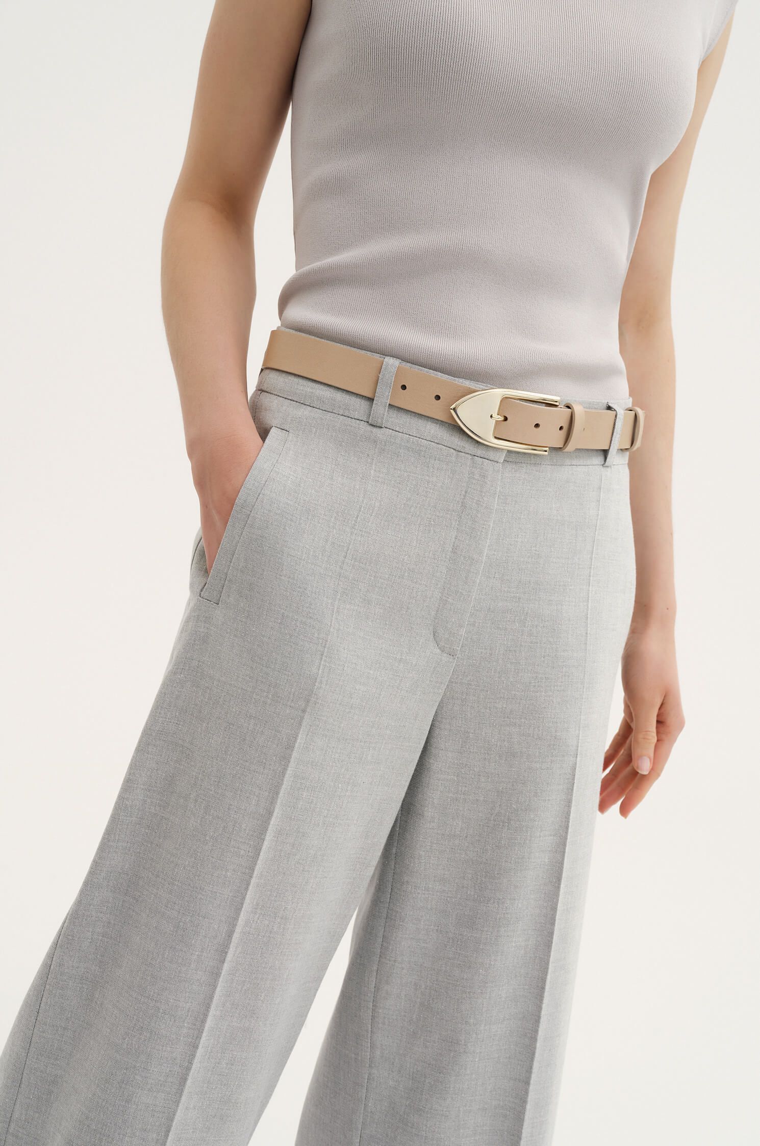 Garniturowe spodnie z lnem Solar Obraz 3