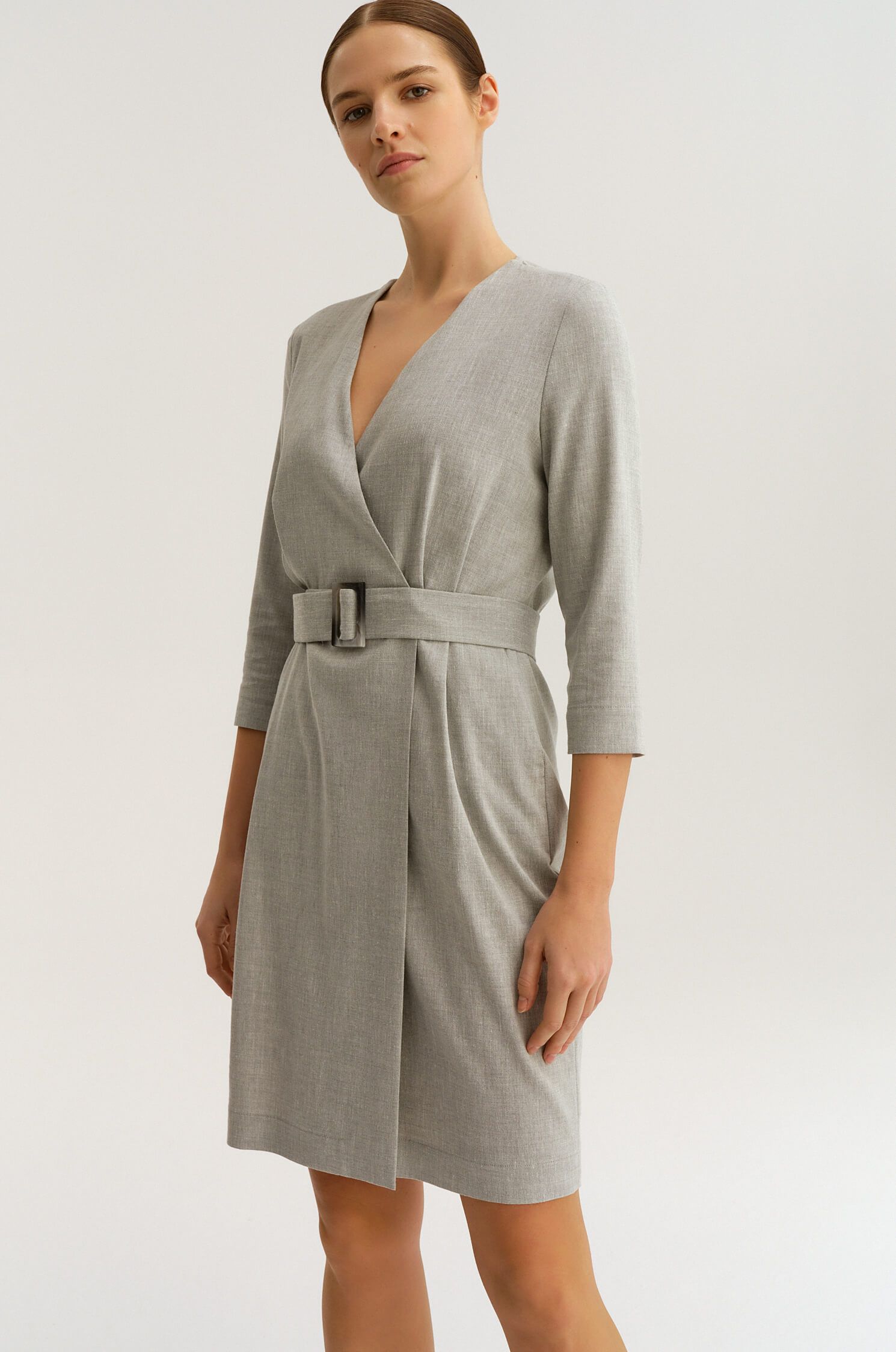 Kopertowa sukienka z lnem Solar Obraz 2