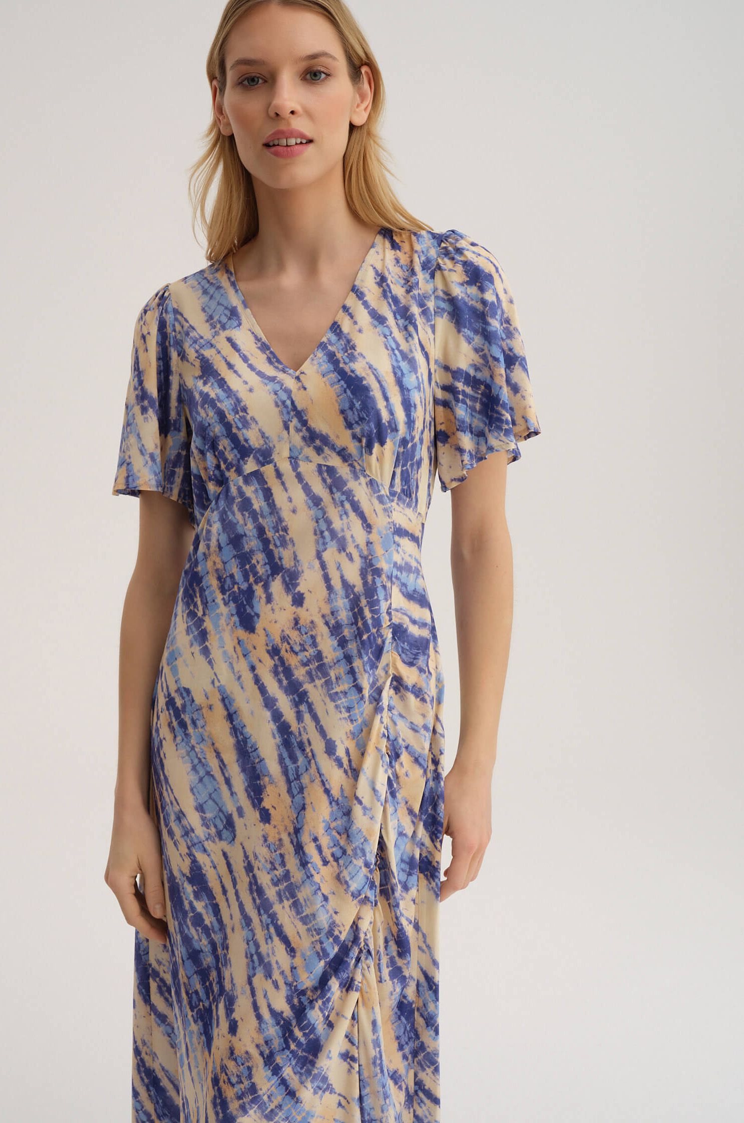 Wzorzysta sukienka z wiskozy Solar Obraz 3