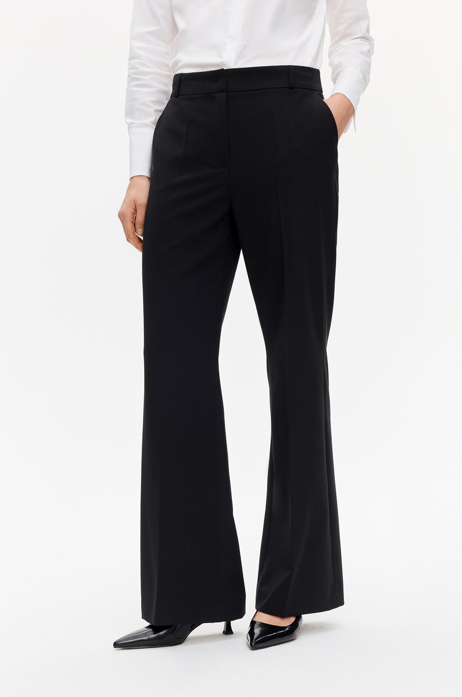 Spodnie o rozszerzanym kroju z kieszeniami Solar Obraz 2