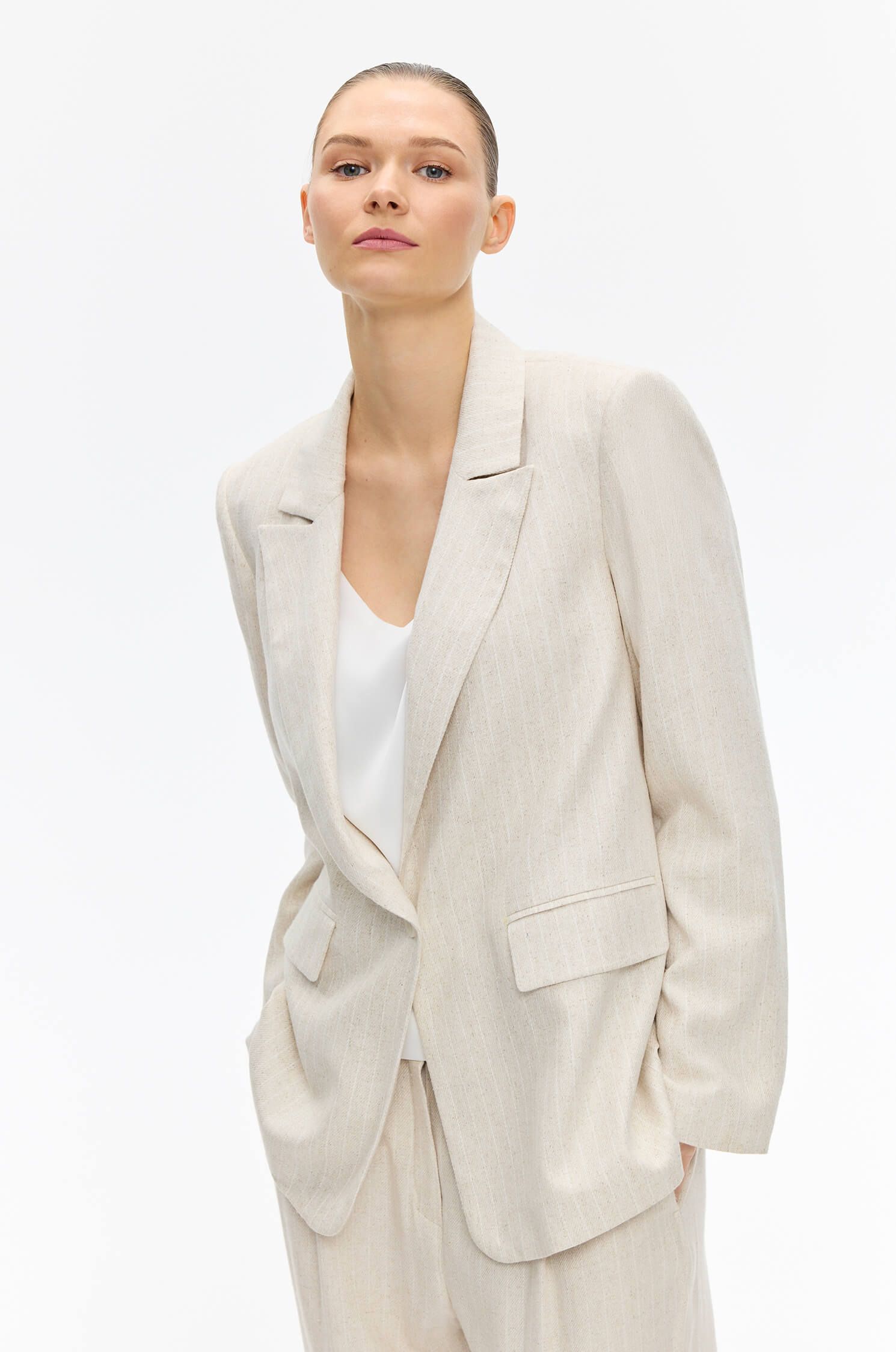 Beżowa jednorzędowa marynarka w delikatny prążek Solar Obraz 4