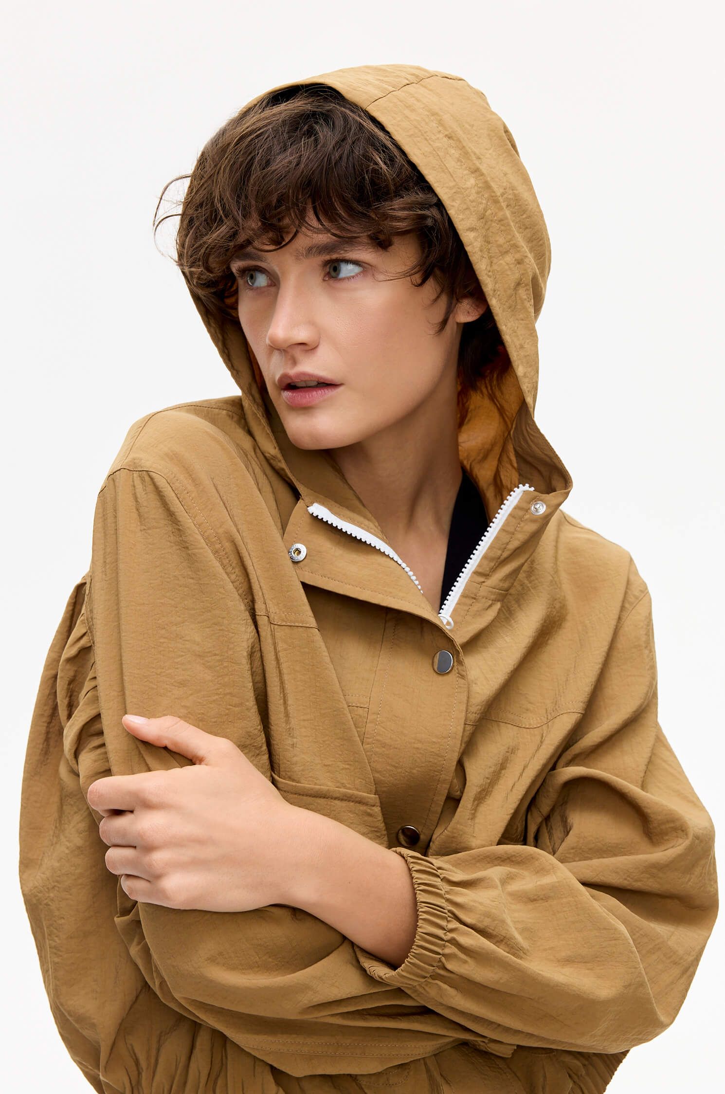 Kamelowa kurtka z kapturem Solar Obraz 4