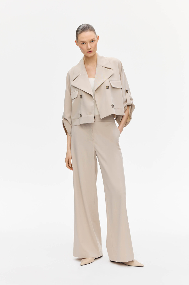 Kurtka z dwurzędowym zapięciem